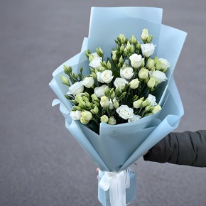 Букет из 11 белых эустом в Чехове