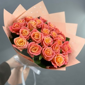 Букет из 25 роз Мисс Пигги (50 см) в Чехове