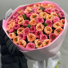 Букет "Лав ю" из 51 пионовидной розы Риджентс парк (60 см) в Чехове