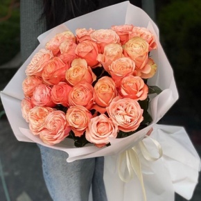 Букет из 23 пионовидных роз Эквадор сорта Кахала (60см) в Чехове