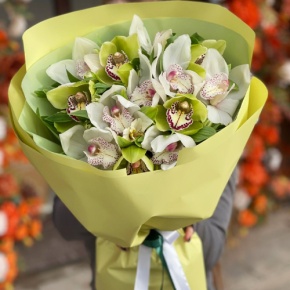 Букет "Бруклин" из орхидей и альстромерий в Чехове