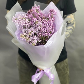 Букет из 9 веток ароматной сирени в Чехове