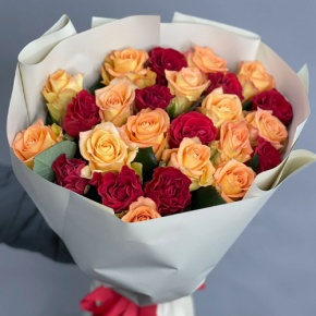 Букет "Прайм" из 25 роз Оранж и Эль Торо (50 см) в Чехове
