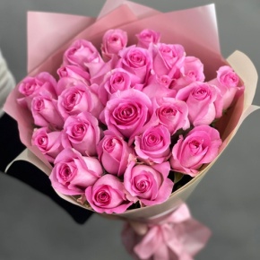 Букет из 25 розовых роз кения (40 см) в Чехове