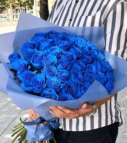 Букет из 51 синей розы Эквадор (60 см) в Чехове