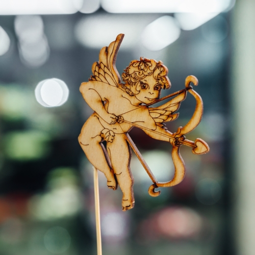 Топпер Купидон в Чехове